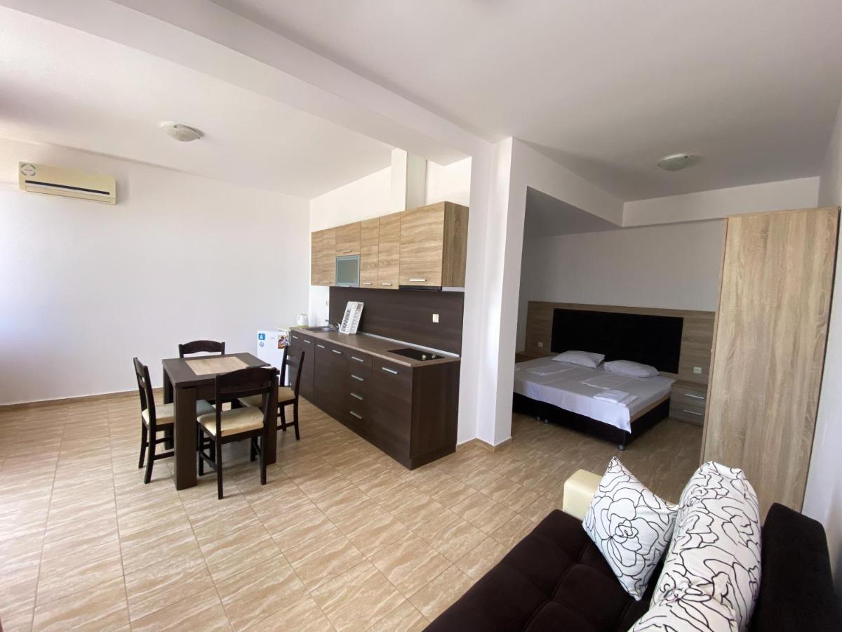 Sunrise Apartments, Pomorie Exterior foto