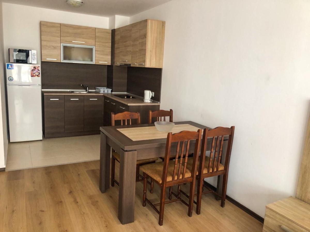 Sunrise Apartments, Pomorie Exterior foto